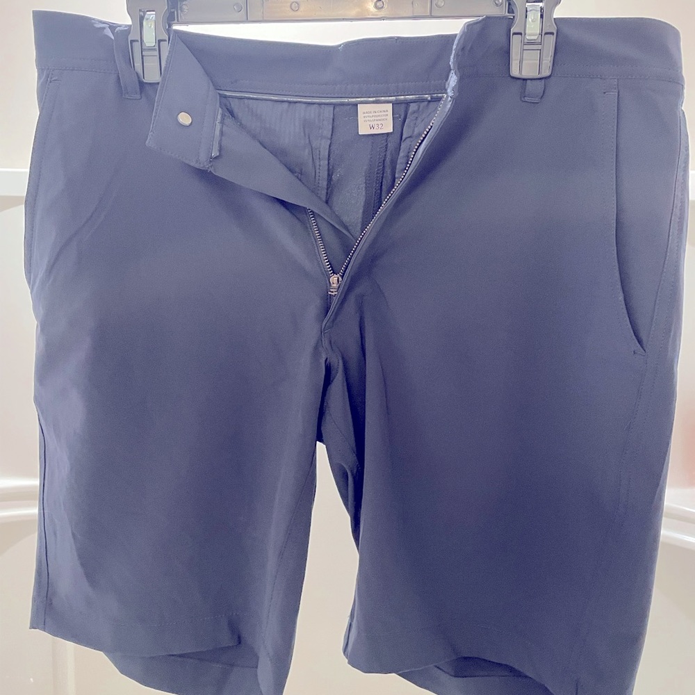 Men’s 32 waist footjoy lightweight navy golf shorts (9”)